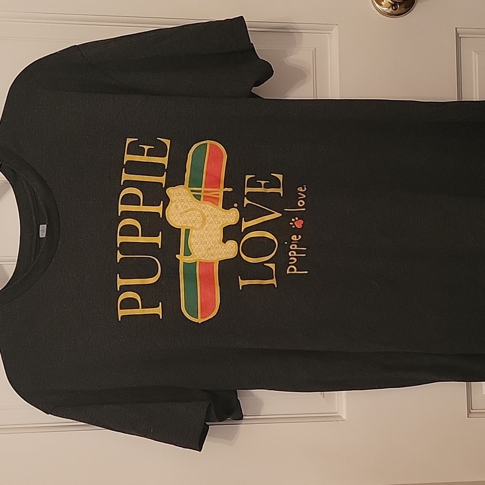 Cutest tee ever!!! Puppie Love stylish tee! I ship same day
